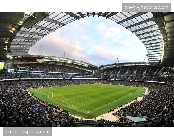 英超争冠格局呈现一超多强 阿森纳领跑曼城紧追 英超争冠格局呈现一超多强 阿森纳领跑曼城紧追